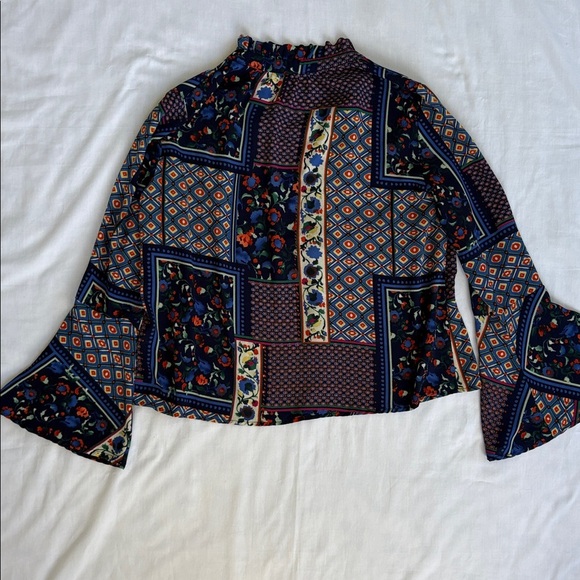 Hazel Anthropologie Boho Multicolor Floral Patchwork Blouse Bell Sleeve Women M - Picture 10 of 13